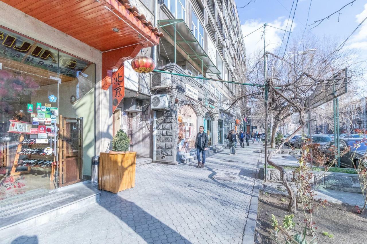 Stay Inn Apartments On 33 Sayat-Nova Avenue Yerevan Bagian luar foto