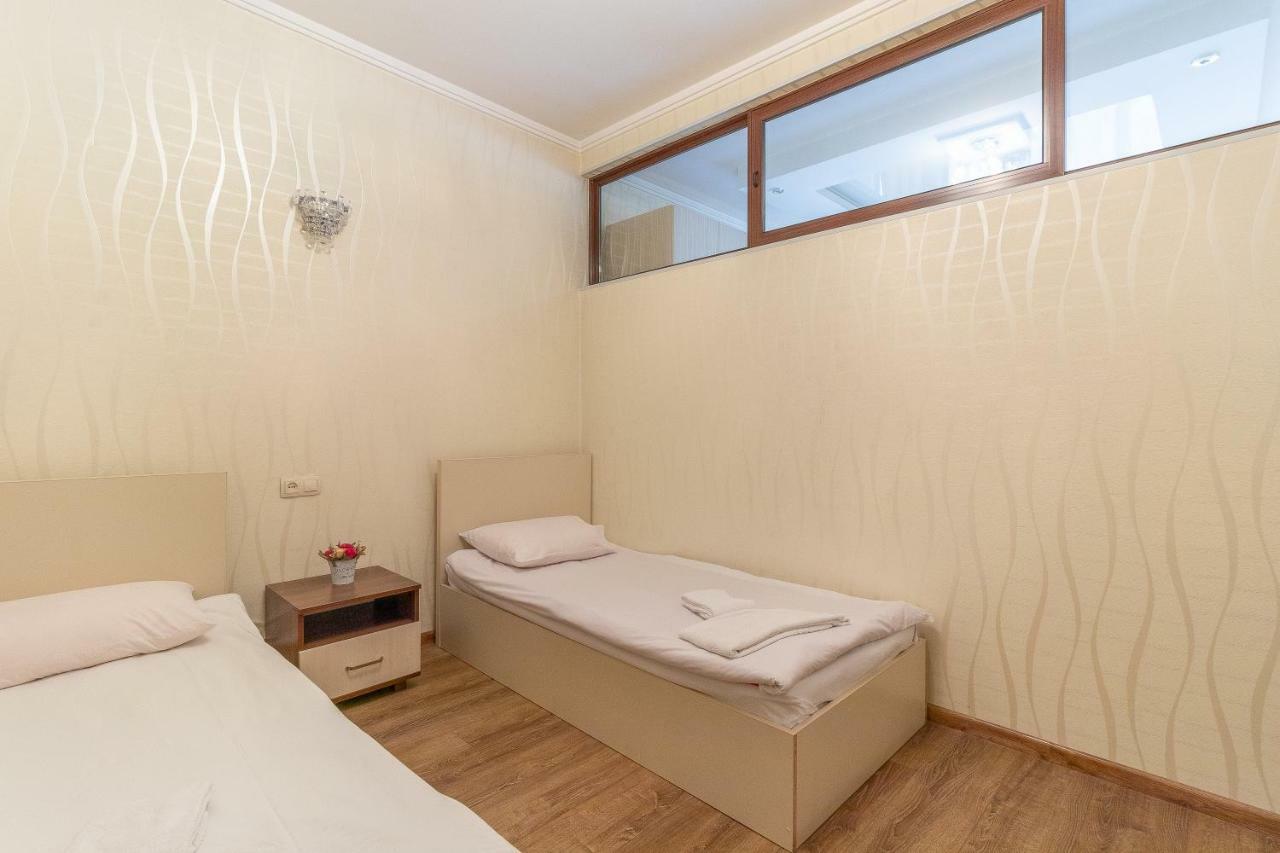 Stay Inn Apartments On 33 Sayat-Nova Avenue Yerevan Bagian luar foto