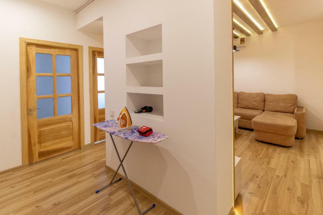 Stay Inn Apartments On 33 Sayat-Nova Avenue Yerevan Bagian luar foto